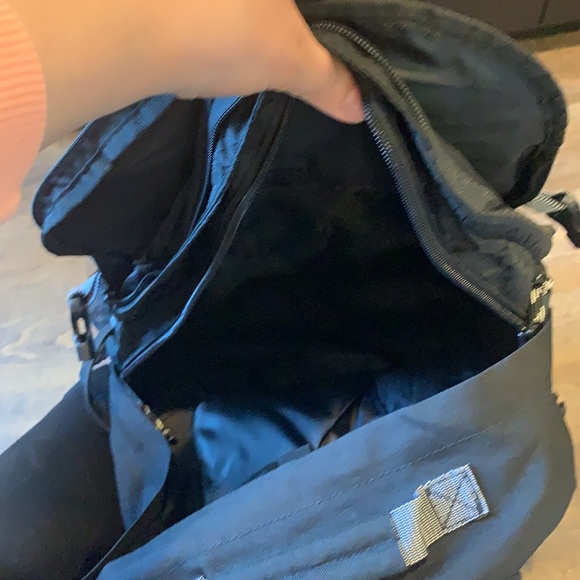 Book bag old navy part of 2 for$8 - Picture 4 of 5